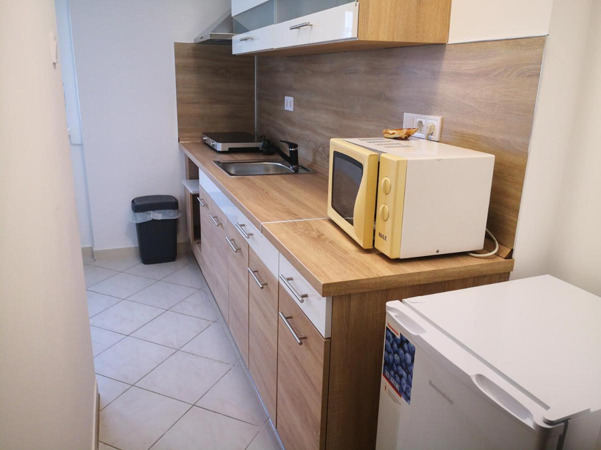 Oasis Apartman Ii. Szeged Exterior photo